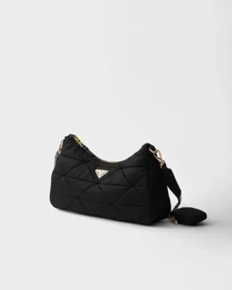 Bolso grande acolchado de Re-Nylon Bolso grande acolchado de Re-Nylon