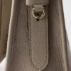 Bolso mediano de piel Bolso mediano de piel