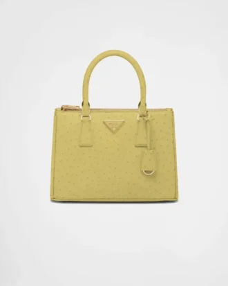 Bolso mediano de piel de avestruz Prada Galleria
