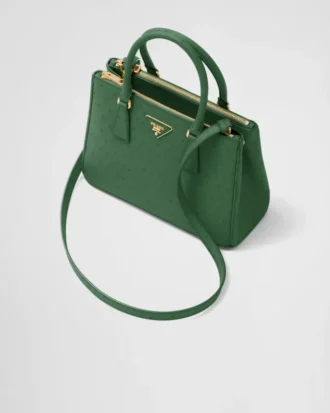 Bolso mediano de piel de avestruz Prada Galleria