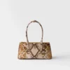 Bolso mediano Prada Galleria de piel Saffiano estampada Bolso mediano Prada Galleria de piel Saffiano estampada