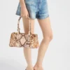 Bolso mediano Prada Galleria de piel Saffiano estampada Bolso mediano Prada Galleria de piel Saffiano estampada