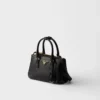 Bolso mini Prada Galleria de piel Saffiano charolada Bolso mini Prada Galleria de piel Saffiano charolada