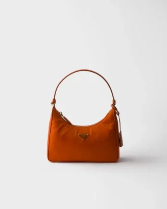 Bolso mini Prada Re-Edition 2005 de Re-Nylon y Saffiano