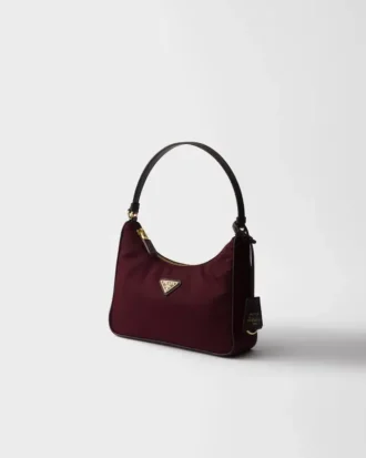 Bolso mini Prada Re-Edition 2005 de Re-Nylon y Saffiano