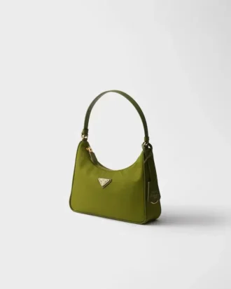 Bolso mini Prada Re-Edition 2005 de Re-Nylon y Saffiano