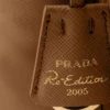 Bolso mini Prada Re-Edition 2005 de Re-Nylon y Saffiano Bolso mini Prada Re-Edition 2005 de Re-Nylon y Saffiano