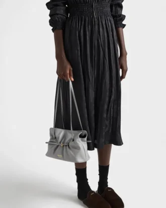 Bolso pequeño Dada de Prada en piel napa