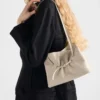 Bolso pequeño Dada de Prada en piel napa Bolso pequeño Dada de Prada en piel napa