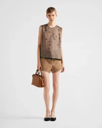 Bolso pequeño de cuero con hebilla y doble correa de Prada