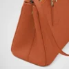 Bolso pequeño de piel de avestruz Prada Galleria Bolso pequeño de piel de avestruz Prada Galleria