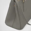 Bolso pequeño de piel de avestruz Prada Galleria Bolso pequeño de piel de avestruz Prada Galleria