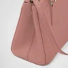 Bolso pequeño de piel de avestruz Prada Galleria Bolso pequeño de piel de avestruz Prada Galleria