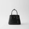 Bolso pequeño doble de piel Saffiano de Prada Double Bolso pequeño doble de piel Saffiano de Prada Double