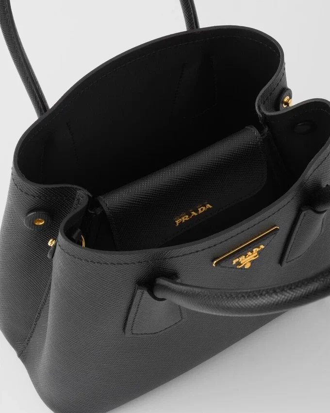 Bolso pequeño doble de piel Saffiano de Prada Double Bolso pequeño doble de piel Saffiano de Prada Double