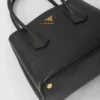Bolso pequeño doble de piel Saffiano de Prada Double Bolso pequeño doble de piel Saffiano de Prada Double