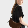 Bolso pequeño Prada Arqua de piel de nubuck Bolso pequeño Prada Arqua de piel de nubuck