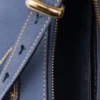 Bolso pequeño Prada Arqua de piel de nubuck Bolso pequeño Prada Arqua de piel de nubuck