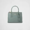 Bolso pequeño Prada Galleria de piel de cocodrilo Bolso pequeño Prada Galleria de piel de cocodrilo