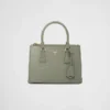 Bolso pequeño Prada Galleria de piel de cocodrilo Bolso pequeño Prada Galleria de piel de cocodrilo