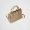Bolso pequeño Prada Galleria de piel de cocodrilo Bolso pequeño Prada Galleria de piel de cocodrilo