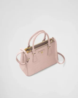 Bolso pequeño Prada Galleria de piel de cocodrilo Bolso pequeño Prada Galleria de piel de cocodrilo