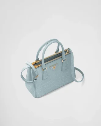 Bolso pequeño Prada Galleria de piel de cocodrilo Bolso pequeño Prada Galleria de piel de cocodrilo