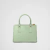 Bolso pequeño Prada Galleria de piel de cocodrilo Bolso pequeño Prada Galleria de piel de cocodrilo
