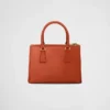 Bolso pequeño Prada Galleria de piel de cocodrilo Bolso pequeño Prada Galleria de piel de cocodrilo