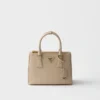 Bolso pequeño Prada Galleria de piel Saffiano Bolso pequeño Prada Galleria de piel Saffiano