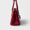 Bolso pequeño Prada Galleria de piel Saffiano charolada Bolso pequeño Prada Galleria de piel Saffiano charolada