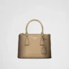 Bolso pequeño Prada Galleria de piel Saffiano Ombra Bolso pequeño Prada Galleria de piel Saffiano Ombra