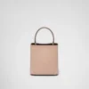 Bolso pequeño Prada Panier de piel Saffiano