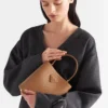 Bolso pequeño Prada Panier de piel Saffiano Bolso pequeño Prada Panier de piel Saffiano