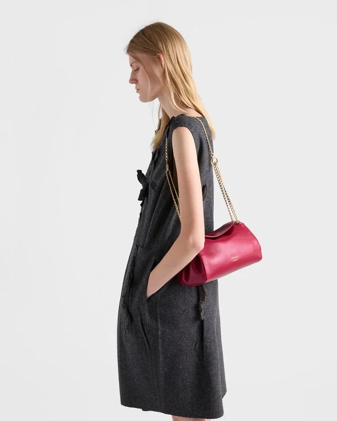 Bolso pequeño Tumulte de Prada en piel napa Bolso pequeño Tumulte de Prada en piel napa