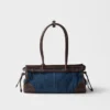 Bolso Prada Bonnie mediano de denim y cuero Bolso Prada Bonnie mediano de denim y cuero