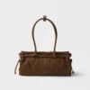 Bolso Prada Bonnie mediano de piel de nubuck Bolso Prada Bonnie mediano de piel de nubuck