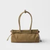 Bolso Prada Bonnie mediano de piel de nubuck Bolso Prada Bonnie mediano de piel de nubuck