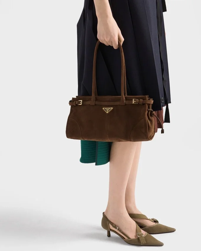 Bolso Prada Bonnie mediano de piel de nubuck Bolso Prada Bonnie mediano de piel de nubuck