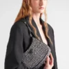 Bolso Prada Cleo de satén con cristales Bolso Prada Cleo de satén con cristales