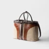 Bolso Prada de cuero envejecido con hebilla y cinturón Bolso Prada de cuero envejecido con hebilla y cinturón