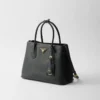 Bolso Prada Double mediano de piel Saffiano Bolso Prada Double mediano de piel Saffiano