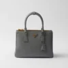 Bolso Prada Galleria mediano de piel Saffiano Bolso Prada Galleria mediano de piel Saffiano