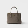 Bolso Prada Galleria mediano de piel Saffiano Bolso Prada Galleria mediano de piel Saffiano