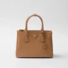 Bolso Prada Galleria mediano de piel Saffiano Bolso Prada Galleria mediano de piel Saffiano