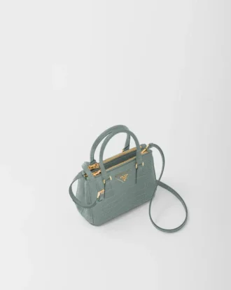Bolso Prada Galleria Mini de piel de cocodrilo
