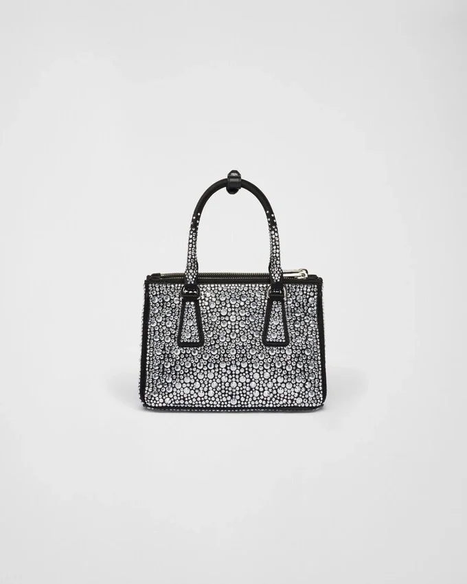 Bolso Prada Galleria Mini de satén con cristales Bolso Prada Galleria Mini de satén con cristales