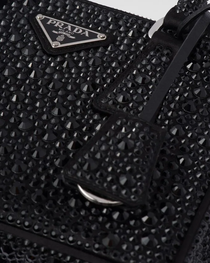 Bolso Prada Galleria Mini de satén con cristales Bolso Prada Galleria Mini de satén con cristales