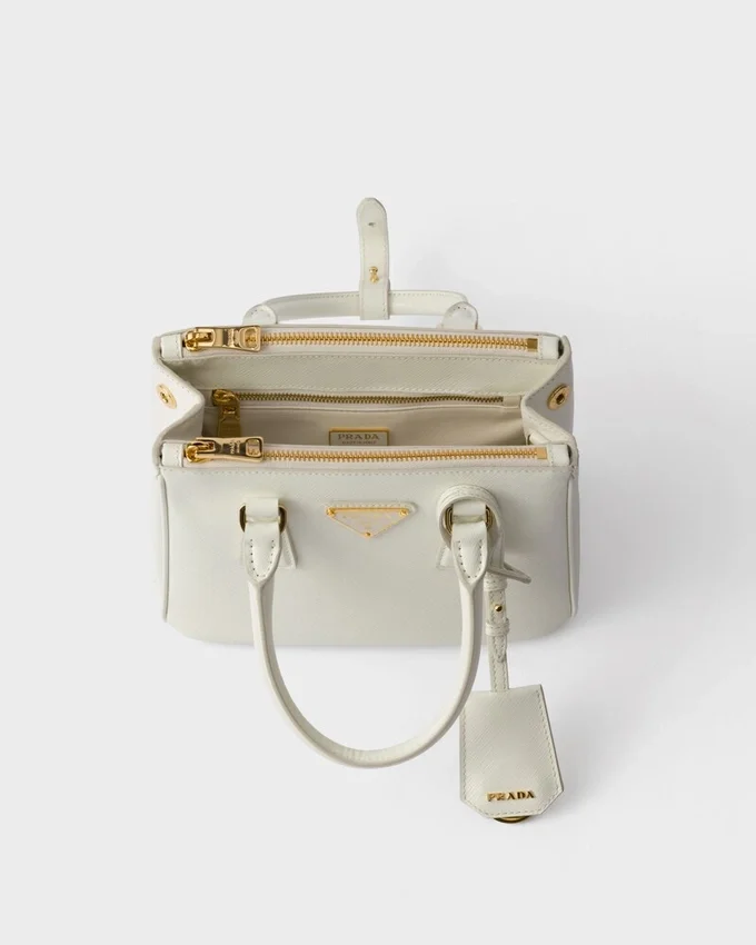 Bolso Prada Galleria Mini Saffiano en charol Bolso Prada Galleria Mini Saffiano en charol