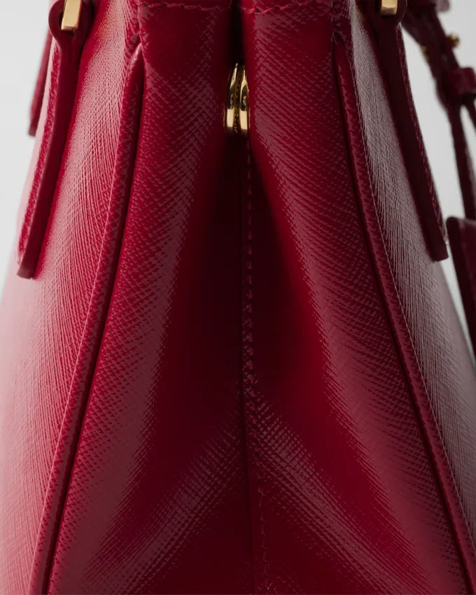 Bolso Prada Galleria Mini Saffiano en charol Bolso Prada Galleria Mini Saffiano en charol